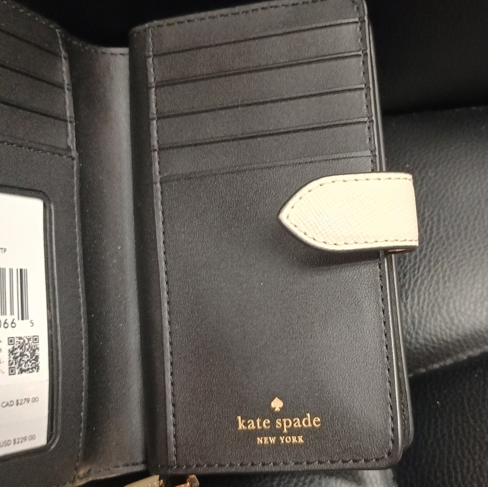 🎉Host Pick 🆕KATE SPADE Madison Puffy Heart Medium Bifold Wallet - Picture 6 of 9